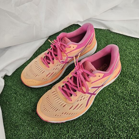 Size 11.5 - ASICS Gel Cumulus 20 Mojave Fuchsia Purple Womens Great Condition - Picture 2 of 8